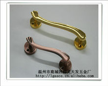 明孔拉手 五金配件中的精巧之選